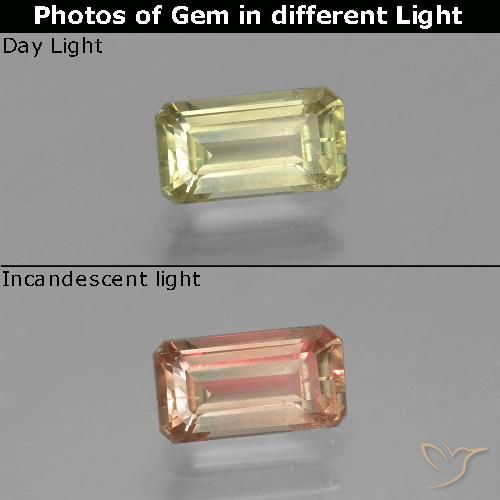 1.07ct 자연스러운 연두색 색상 변화 디아스포어, 에메랄드 컷, VS-SI