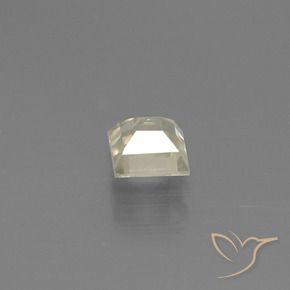 0.60캐럿 천연 매우 옅은 노란색 색상 변화 디아스포어, 정사각형, VS-SI
