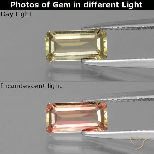 1.13캐럿 천연 따뜻한 노란색 색상 변화 디아스포어, 에메랄드 컷, VVS-VS