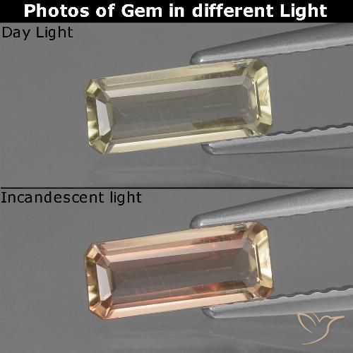 0.84ct 자연스러운 옅은 노랑 색상 변화 디아스포어, 에메랄드 컷, VVS-VS