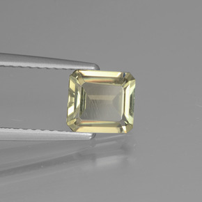 1.15캐럿 천연 매우 옅은 노란색 컬러체인지 디아스포어, 에메랄드 컷, 6.6×6.1 mm, VVS-VS