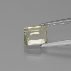 1.15캐럿 천연 매우 옅은 노란색 컬러체인지 디아스포어, 에메랄드 컷, 6.6×6.1 mm, VVS-VS
