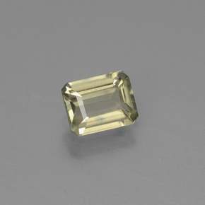 0.80캐럿 천연 매우 연한 옐로우 컬러체인지 디아스포어, 에메랄드 컷, 6.2×4.9 mm, VVS-VS