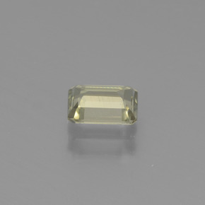 0.80캐럿 천연 매우 연한 옐로우 컬러체인지 디아스포어, 에메랄드 컷, 6.2×4.9 mm, VVS-VS