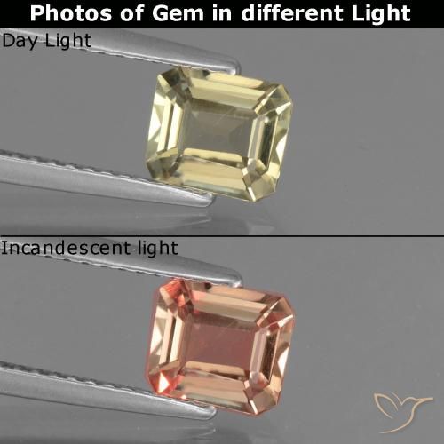 0.98ct 자연스러운 매우 밝은 황금색 색상 변화 디아스포어, 에메랄드 컷, VS