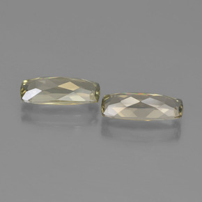 2.61캐럿 천연 매우 밝은 황금색 컬러체인지 디아스포어 보석, 쿠션 컷, 10.3×4.3 mm, VVS
