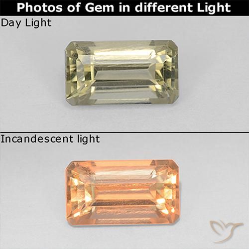 0.91ct 자연스러운 연노랑 색상 변화 디아스포어, 에메랄드 컷, VS