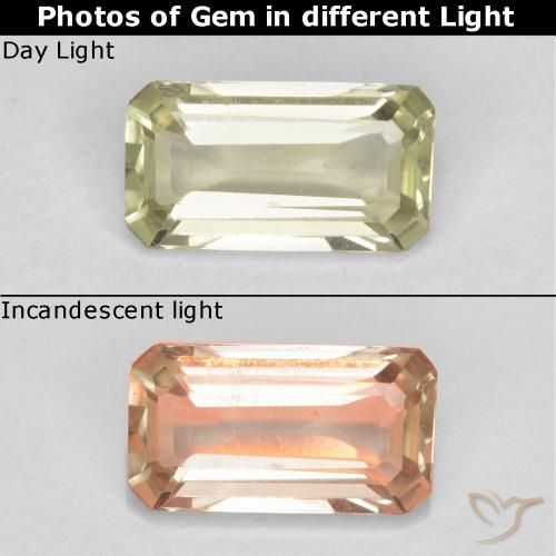 0.55ct 자연스러운 옐로우 베이지 색상 변화 디아스포어, 에메랄드 컷, VS