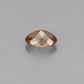 0.58캐럿 천연 갈색빛 로즈에서 레드 컬러체인지 가넷, 타원형 컷, 5.8×4 mm, VS