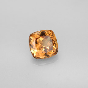 1.36캐럿 천연 골든 브라운에서 오렌지 컬러체인지 가넷, 쿠션 컷, 6.1×6.1 mm, VS