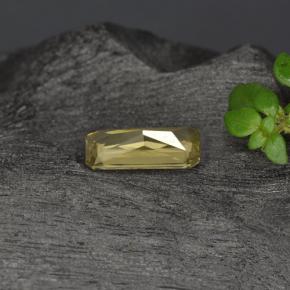 0.60캐럿 천연 골든 옐로우 컬러체인지 가넷, 에메랄드 컷, 7.1×3.5 mm, VVS-VS