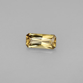 0.65캐럿 천연 골든 브라운에서 오렌지 컬러체인지 가넷, 에메랄드 컷, 7×3.4 mm, VVS-VS