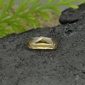 0.78캐럿 천연 골든 옐로우 컬러체인지 가넷, 에메랄드 컷, 7.1×3.5 mm, VVS-VS