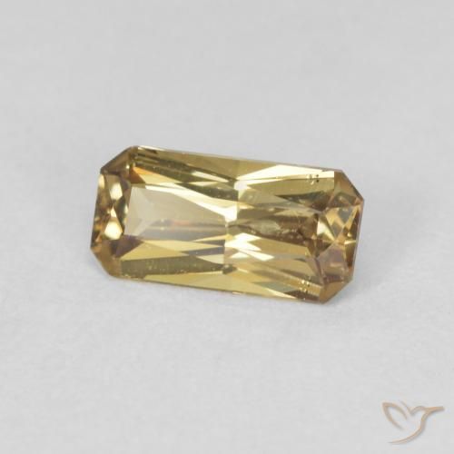 0.67캐럿 천연 골드 컬러체인지 가넷, 에메랄드 컷, 7×3.5 mm, VS