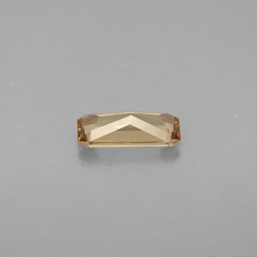 0.55캐럿 천연 골든 브라운에서 오렌지 색상 변경 가넷, 에메랄드 컷, VVS-VS