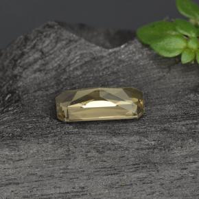 0.60캐럿 천연 골든 브라운 컬러체인지 가넷, 에메랄드 컷, 7×3.4 mm, VVS-VS