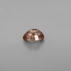 0.77캐럿 천연 녹갈색에서 레드핑크 컬러체인지 가넷, 타원형 컷, 6.1×4.2 mm, VVS-VS