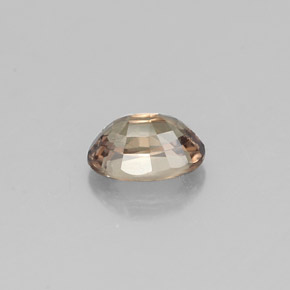 0.74캐럿 천연 그린에서 레드핑크 컬러체인지 가넷, 타원형 컷, 6.1×4.1 mm, VVS