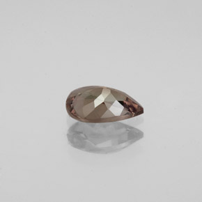 0.80캐럿 천연 골든 브라운에서 오렌지 색상 변경 가넷, 배 모양, VVS-VS