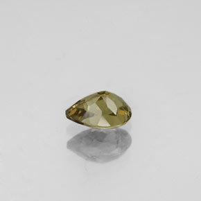 0.63캐럿 천연 녹갈색에서 오렌지 컬러체인지 가넷, 배 모양, 6.1×4.1 mm, VS