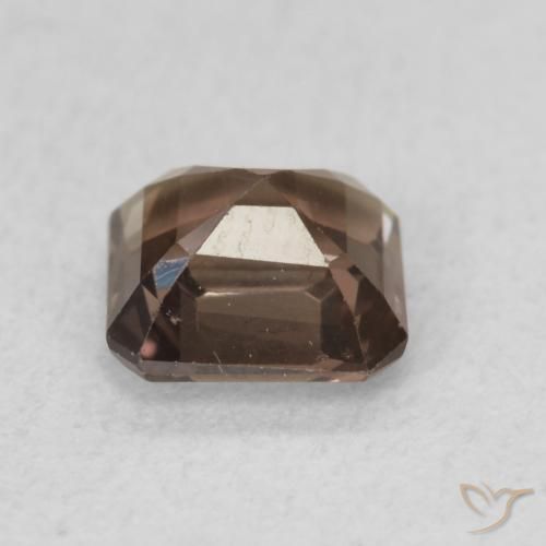 0.97캐럿 천연 미디엄 라이트 브라운 컬러체인지 가넷, 에메랄드 컷, 5.4×5.3 mm, VVS-VS