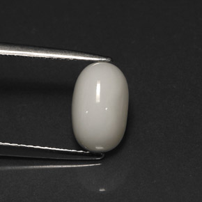 2.67캐럿 천연 화이트 산호, 타원형 컷, 9.8×6.1 mm, 불투명체