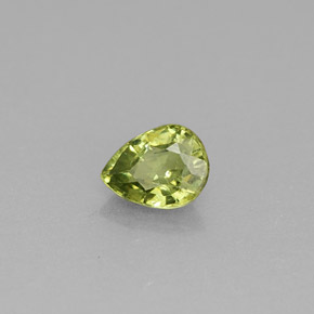 0.39캐럿 천연 그린 데만토이드 가넷, 배 모양, 5.1×3.9 mm, VS-SI
