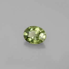 0.66캐럿 천연 골든 그린 데만토이드 가넷, 타원형 컷, 5.8×4.6 mm, VS-SI