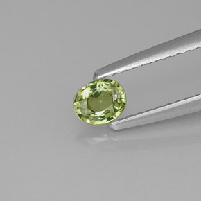 0.28캐럿 천연 골든 그린 데만토이드 가넷, 타원형 컷, 4.5×3.7 mm, VVS