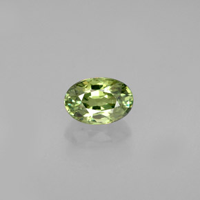0.56캐럿 천연 골든 그린 데만토이드 가넷, 타원형 컷, 5.7×3.9 mm, VVS-VS