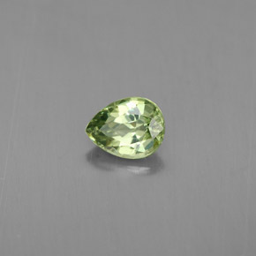 0.43캐럿 천연 그린 데만토이드 가넷, 배 모양, 5.3×4.1 mm, VS