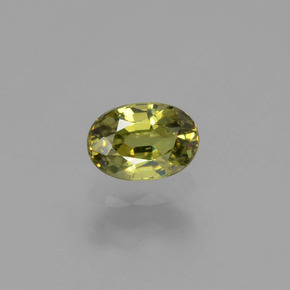 0.64캐럿 천연 골든 그린 데만토이드 가넷, 타원형 컷, 5.9×4 mm, VVS-VS