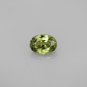0.67캐럿 천연 그린 데만토이드 가넷, 타원형 컷, 5.9×4.3 mm, VS