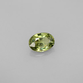 0.67캐럿 천연 그린 데만토이드 가넷, 타원형 컷, 5.9×4.3 mm, VS
