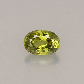 0.63캐럿 천연 골든 그린 데만토이드 가넷, 타원형 컷, 5.9×4.1 mm, VS