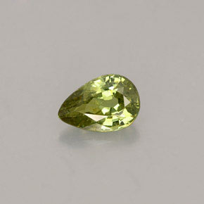 0.49캐럿 천연 골든 그린 데만토이드 가넷, 배 모양, 5.9×4 mm, VS