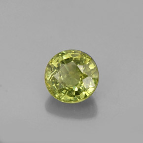 0.64캐럿 천연 골든 그린 데만토이드 가넷, 라운드 컷, 4.85 mm, VS