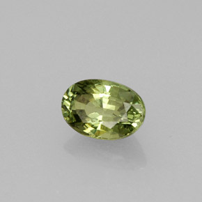 0.71캐럿 천연 골든 그린 데만토이드 가넷, 타원형 컷, 6.2×4.2 mm, VVS-VS