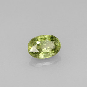 0.67캐럿 천연 골든 그린 데만토이드 가넷, 타원형 컷, 5.9×4.2 mm, VS