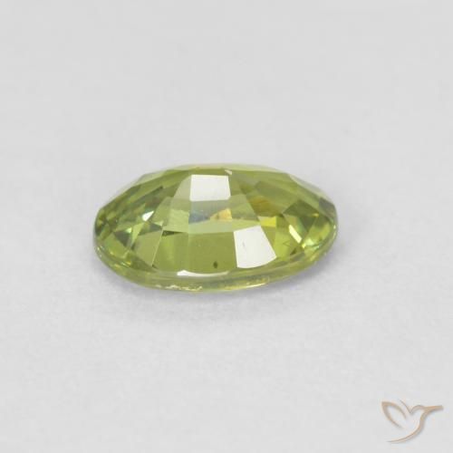 0.60캐럿 천연 Medium Light Green 디맨토이드 가넷, 타원형, VS