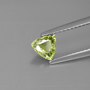 0.56캐럿 천연 그린 데만토이드 가넷, 트릴리언, 5.3×5.1 mm, VS