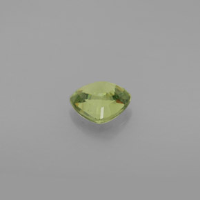 0.68캐럿 천연 그린 데만토이드 가넷, 트릴리언, 5.5×5.4 mm, VVS-VS