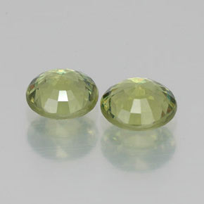 캐럿 천연 골든 그린 데만토이드 가넷 보석, 라운드 컷, 4.88 mm, VS