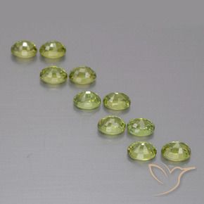 2.66캐럿 천연 Medium Light Green 디맨토이드 가넷 보석, 타원형, VS