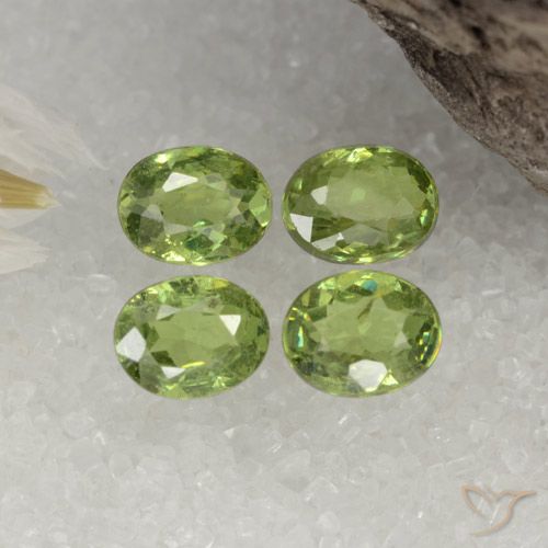 1.59캐럿 천연 생기 있는 그린 데만토이드 가넷 보석, 타원형 컷, 5×4 mm, VS
