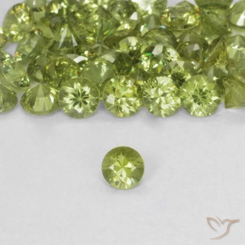 0.14ct 자연스러운 연두색 디맨토이드 가넷, 둥근, VS