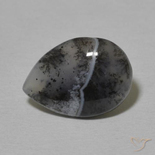 3.76ct 자연스러운 블랙과 화이트 수지상 마노, 배 모양, 불투명체