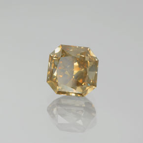 2.74캐럿 천연 샴페인 다이아몬드, 에메랄드 컷, 7.3×7.2 mm, SI