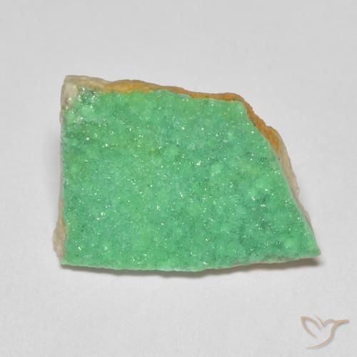 5.72ct 자연스러운 미디엄 그린 드루지 바리사이트, 팬시한, 불투명체