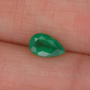 0.36캐럿 천연 그린 에메랄드, 배 모양, 6.1×3.8 mm, SI-I1